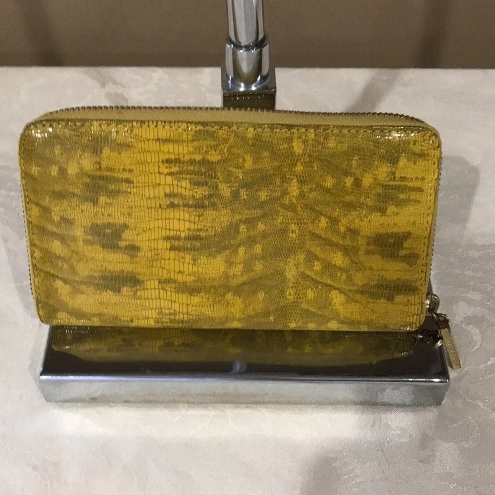 Tory Burch Wallet